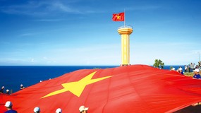 Khơi dậy sức mạnh Việt Nam