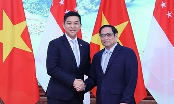  Thủ tướng Phạm Minh Chính và Chủ tịch Quốc hội Singapore Tan Chuan-Jin. Ảnh: TTXVN