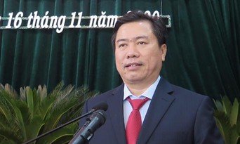  Ông Trần Hữu Thế, Chủ tịch UBND tỉnh Phú Yên. Ảnh: Thiên Lý