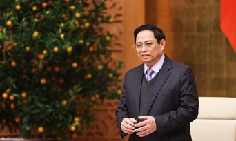  Thủ tướng Phạm Minh Chính nêu rõ, các bộ trưởng, trưởng ngành phải trực tiếp chỉ đạo công tác xây dựng và hoàn thiện thể chế, không ủy quyền cho cấp phó trong lĩnh vực này. Ảnh: VGP/Nhật Bắc