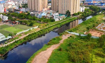  Dự án Xây dựng hạ tầng và cải tạo môi trường kênh Tham Lương - Bến Cát - rạch Nước Lên có chi phí xây dựng khoảng 6.400 tỉ đồng, đền bù giải phóng mặt bằng khoảng 718 tỉ đồng. Ảnh: Quang Đại