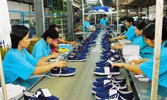  6 tháng đầu năm 2022, tổng kim ngạch xuất khẩu da giày đạt 13,81 tỷ USD.