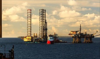  6 tháng đầu năm 2022, nguồn thu từ dầu khí của tỉnh Bà Rịa - Vũng Tàu ước khoảng 19.780 tỷ đồng, đạt 119,2% dự toán, tăng 92,4% so cùng kỳ. Ảnh minh họa: Internet
