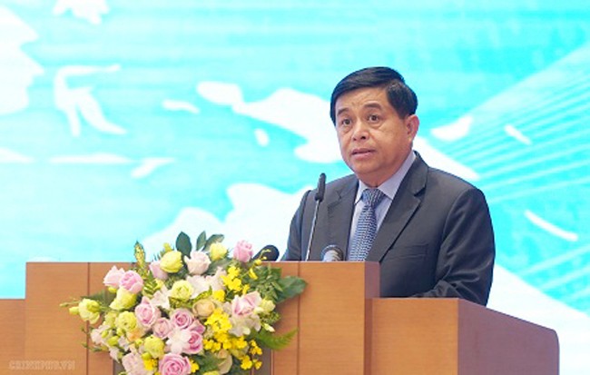 Bộ trưởng Bộ Kế hoạch và Đầu tư Nguyễn Chí Dũng phát biểu tại Hội nghị trực tuyến Chính phủ với địa phương. Ảnh: Quang Hiếu