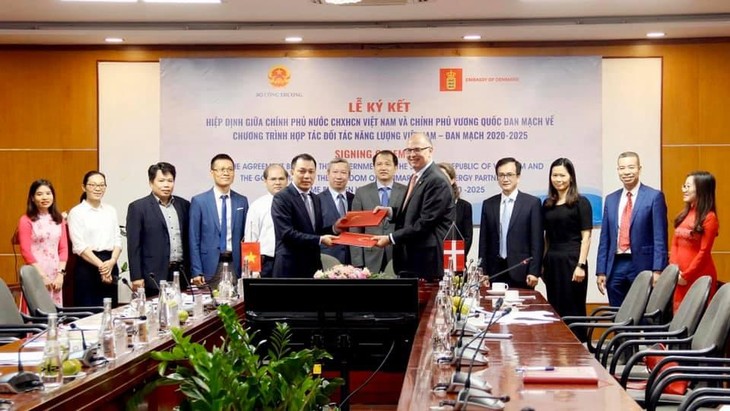Khởi động giai đoạn 3 hợp tác đối tác năng lượng Việt Nam - Đan Mạch 