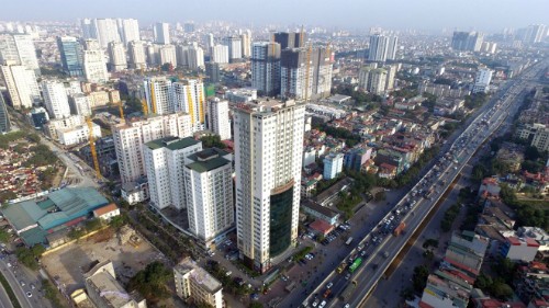 Một tuyến phố tại Hà Nội - nơi có rất nhiều dự án chung cư.