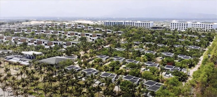 Dự án JW Mariott Cam Ranh Bay Resort & Spa bị xử phạt vì xây dựng sai phép.
