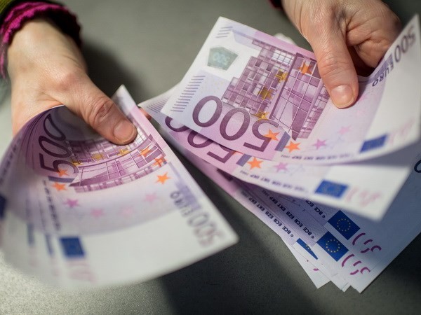 Đồng euro "âm thầm" mạnh lên khi đứng ngoài biến động của thị trường