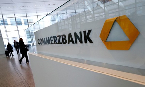 Commerzbank đang gặp rất nhiều khó khăn vì nợ xấu ngành vận tải biển. Ảnh:Reuters