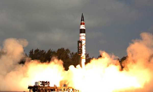 Ấn Độ sắp phóng tên lửa hạt nhân có thể vươn tới Trung Quốc