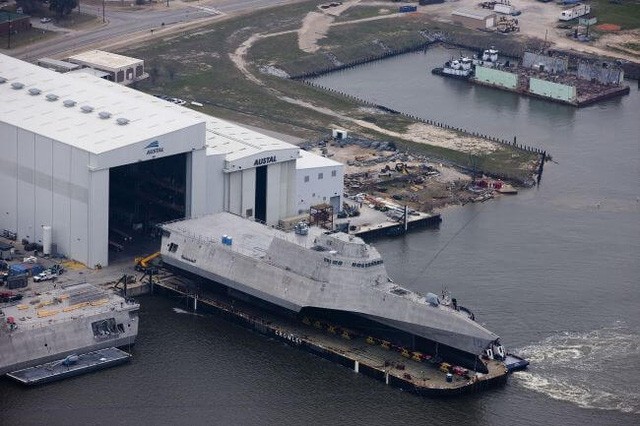 USS Gabrielle Giffords mới đây đã được bàn giao cho Hải quân Mỹ (Ảnh: wikimedia.org)
