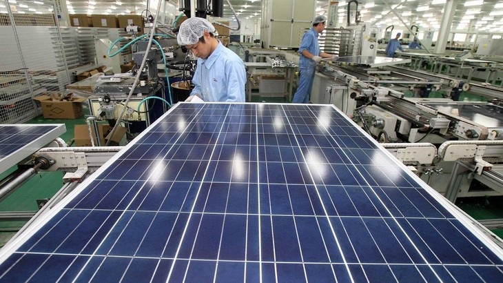 Ấn Độ điều tra chống bán phá giá pin năng lượng mặt trời Trung Quốc, Thái Lan và Việt Nam