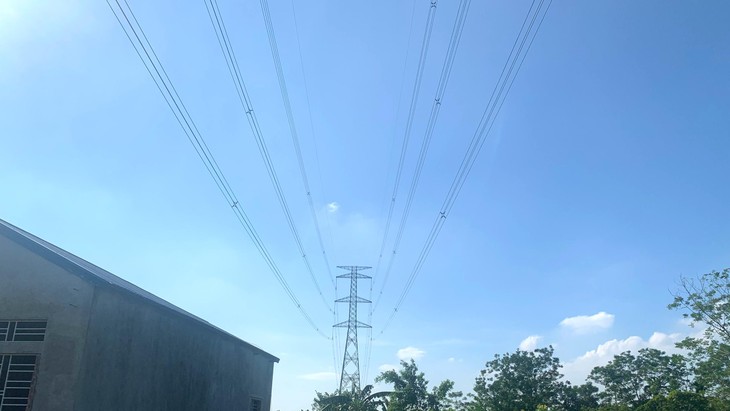 Dự án đường dây 500 kV Tây Hà Nội - Thường Tín: Chậm do vướng mặt bằng