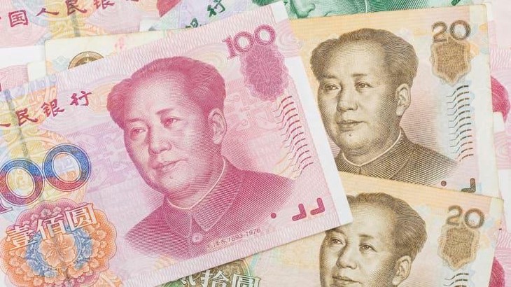 Đồng Nhân dân tệ chịu áp lực giảm giá sau khi Trung Quốc hạ lãi suất