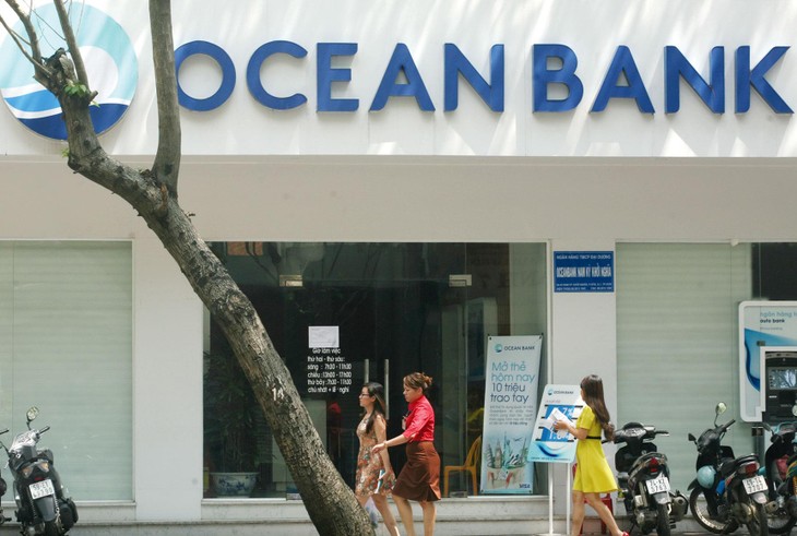 OceanBank, CBBank và GPBank, 3 ngân hàng được mua lại với giá 0 đồng, vẫn chưa đứng vững trên thị trường sau gần 7 năm cơ cấu lại. Ảnh: Song Lê