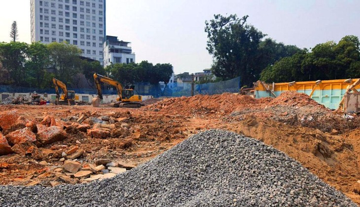 Xuân Mai Corp đang thực hiện Gói thầu Thi công xây dựng công trình (phần ngầm) thuộc Dự án Công trình đa chức năng Postef tại 61 Trần Phú, quận Ba Đình, Hà Nội. Ảnh: Nhã Chi