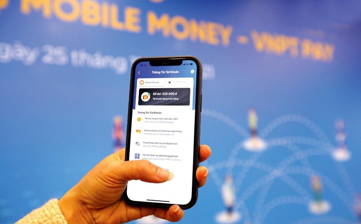 Đến cuối tháng 3/2022, có hơn 1,1 triệu khách hàng đăng ký và sử dụng dịch vụ Mobile Money. Ảnh VNPTPay