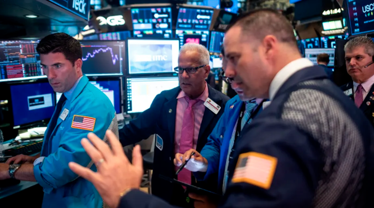 Dow Jones giảm liền 6 phiên, giá dầu giằng co, Bitcoin vẫn giảm