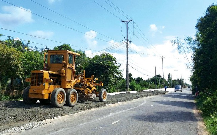 Hai gói thầu hơn 213 tỷ đồng vừa được Ban Quản lý dự án đầu tư xây dựng công trình giao thông tỉnh Đồng Tháp công bố kết quả thuộc Dự án Đường ĐT.845 đoạn Trường Xuân - Tân Phước