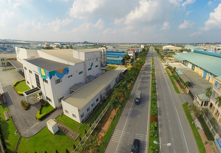 Bất động sản công nghiệp Việt Nam: Nhà xưởng và nhà kho xây sẵn lên ngôi