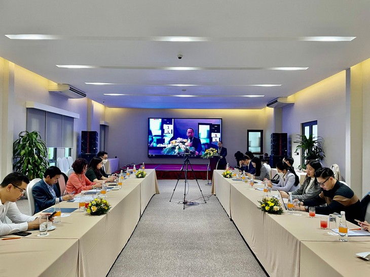 Hội thảo Báo cáo nghiên cứu phát triển bộ tiêu chí doanh nghiệp đổi mới sáng tạo Việt Nam được tổ chức theo hình thức trực tiếp kết hợp trực tuyến vào chiều 11/12/2021