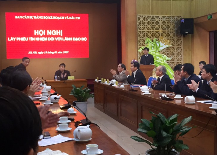 Theo kết quả lấy phiếu tín nhiệm, Bộ trưởng Nguyễn Chí Dũng đạt 100% số phiếu tín nhiệm cao