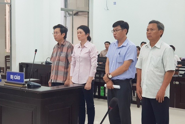 Phó Chủ tịch TP Nha Trang Lê Huy Toàn nhận bản án 9 tháng tù treo ảnh 1