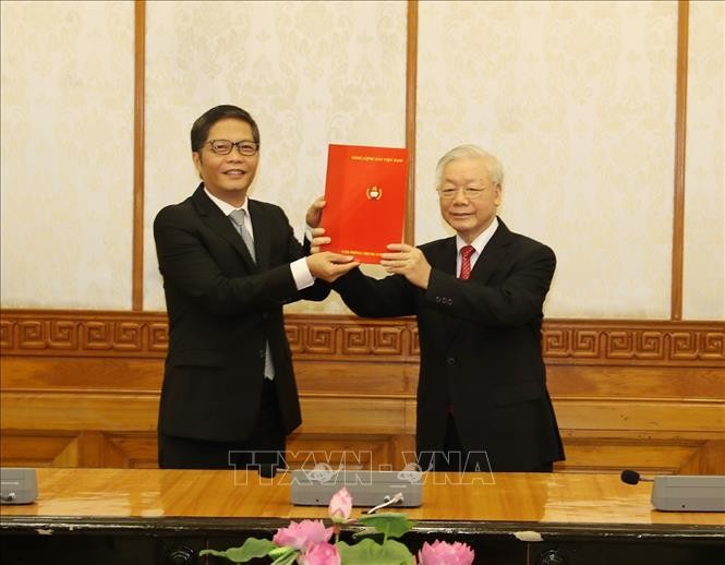 Tổng Bí thư, Chủ tịch nước Nguyễn Phú Trọng trao Quyết định phân công Ủy viên Bộ Chính trị ảnh 4