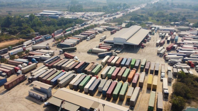 Quảng Ninh lên phương án 'giải cứu' hơn 1.500 container bị mắc kẹt ở Móng Cái ảnh 2