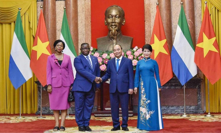Toàn cảnh chuyến thăm chính thức Việt Nam của Tổng thống Sierra Leone và phu nhân ảnh 25