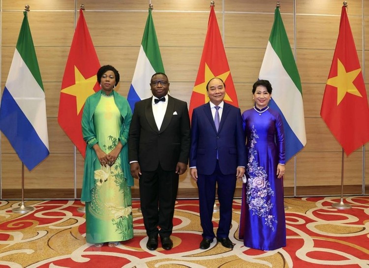 Toàn cảnh chuyến thăm chính thức Việt Nam của Tổng thống Sierra Leone và phu nhân ảnh 5
