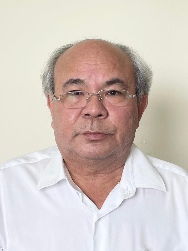 Khởi tố nguyên Giám đốc Sở Y tế Tây Ninh Hoa Công Hậu do vi phạm quy định về đấu thầu ảnh 1