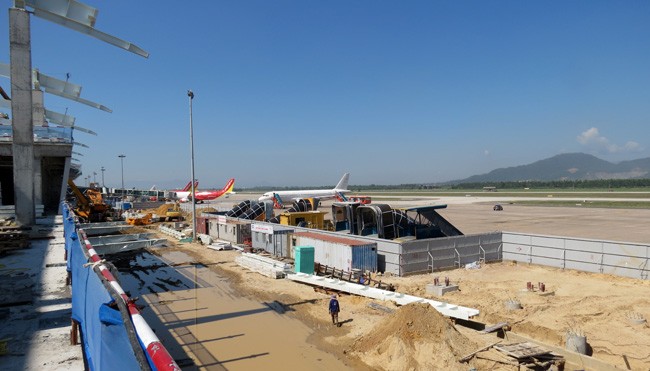 Cận cảnh tiến độ thi công Nhà ga – Cảng hàng không quốc tế Đà Nẵng trước thềm APEC 2017 ảnh 10