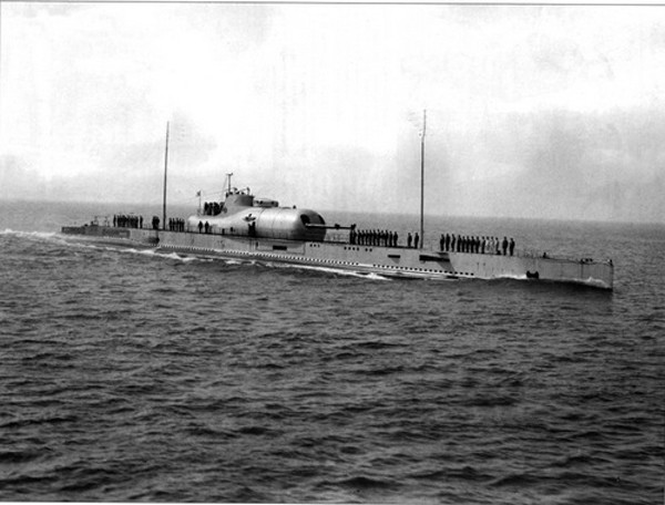 Chiếc tuần dương hạm ngầm xấu số của hải quân Pháp ảnh 1