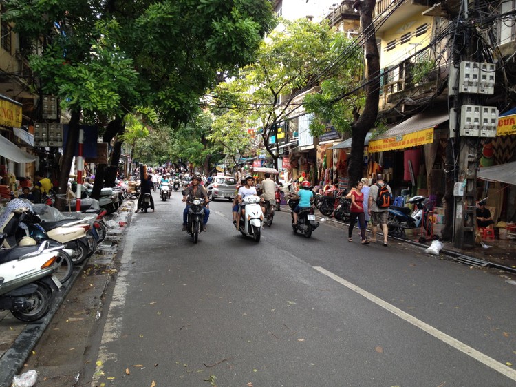 Một góc phố Hàng Chiếu, Hà Nội